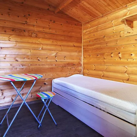 Ferienholzhaus Sternchen Mit Terrasse Chalet Zinnowitz